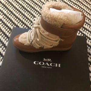 Monroe Shearling Saddle/Natural Boots